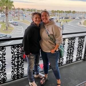 Meet your Posher, Krystal